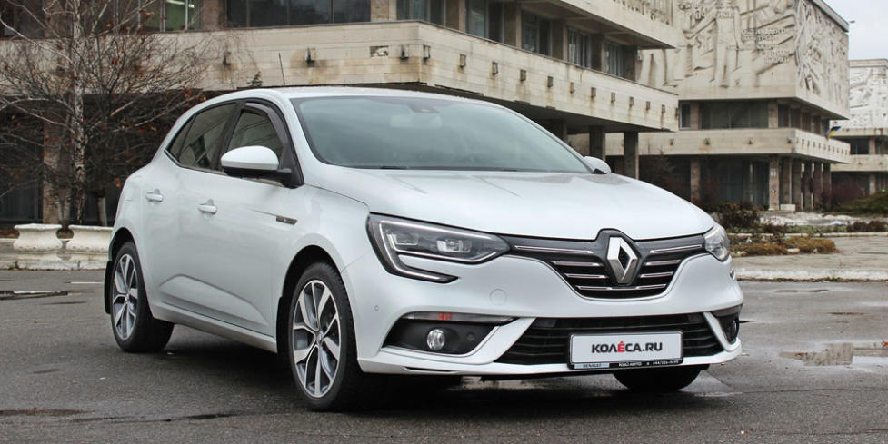 Лучший бюджетный хэтчбек Renault Megane