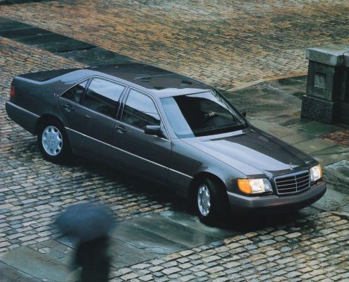 Mercedes-Benz S 600