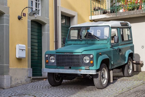 Land Rover Defende