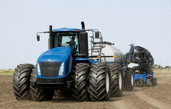 New Holland Т9