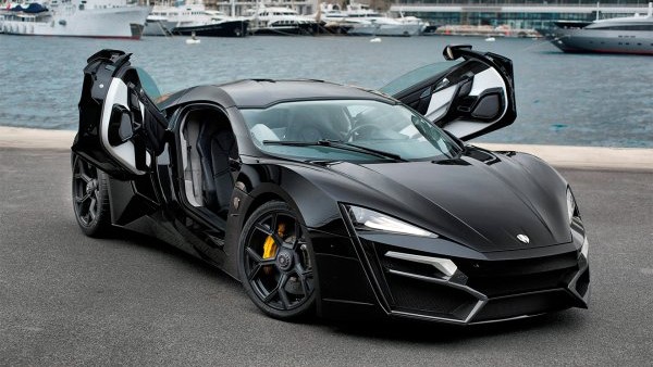 Lykan HyperSport