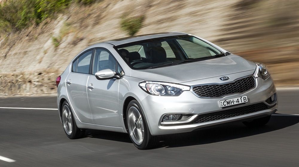 Подержанный автомобиль до 600 тысяч Kia Cerato