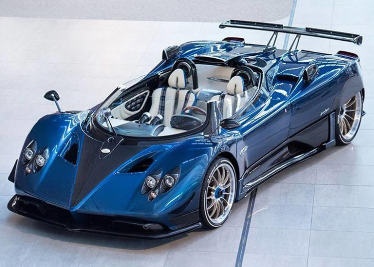 Авто Zonda HP Barchetta